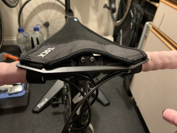 Tacx Sweat Cover Anti Curl Stiffener