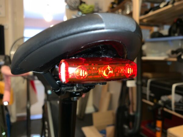 CatEye Bike light Mount for Fizik Saddle ICS Clip - Image 2